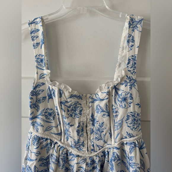 For love and lemons Maisie Floral Blue and White mini Dress - Picture 7 of 13
